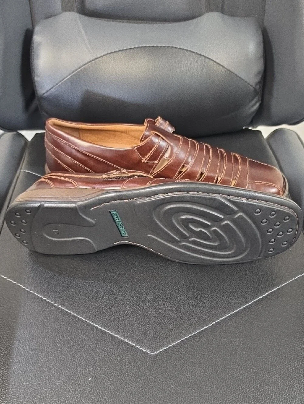 Josef Seibel slip fisherman